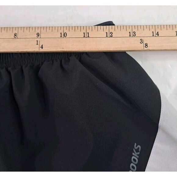 Brooks Women’s Lined Running Shorts Sz Small Black Logo Lightweight Drawstring - Picture 3 of 4
